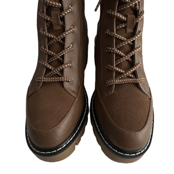 NWOB-NWI Violet & Red Alexa Suede/Leather Fleece Trim Lug Combat Brown Boot-Sz 8 - Picture 2 of 9